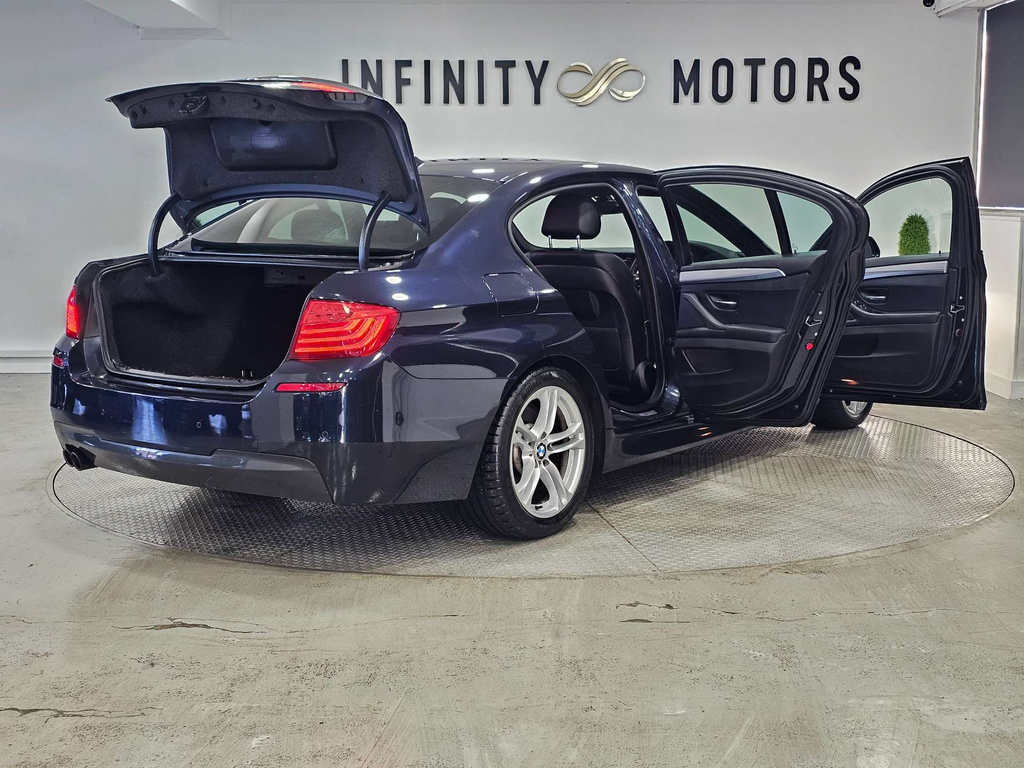 BMW 5 Series Saloon 518D Se Mot February 2025 Full Service Black #45