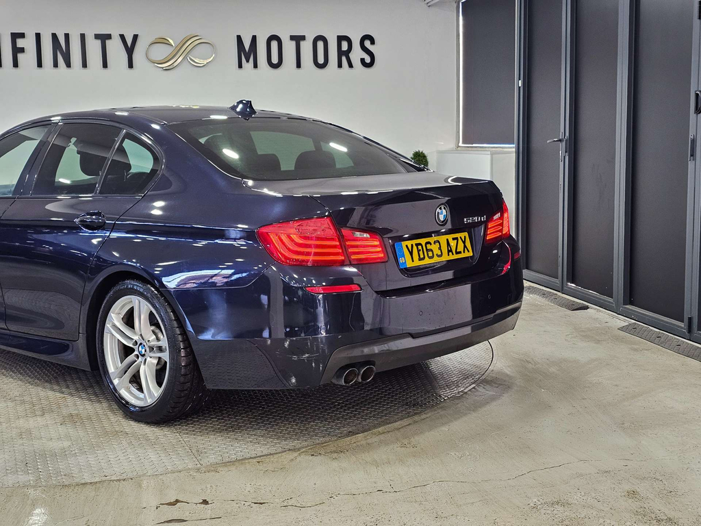 BMW 5 Series Saloon 518D Se Mot February 2025 Full Service Black #24