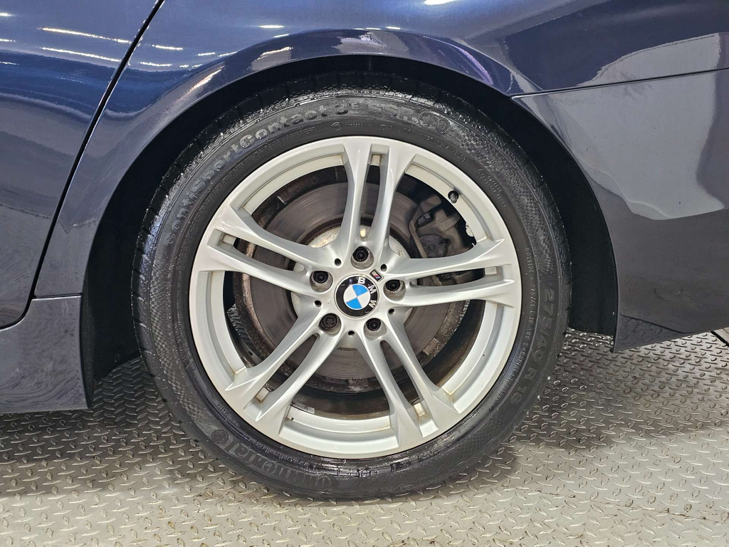 BMW 5 Series Saloon 518D Se Mot February 2025 Full Service Black #22