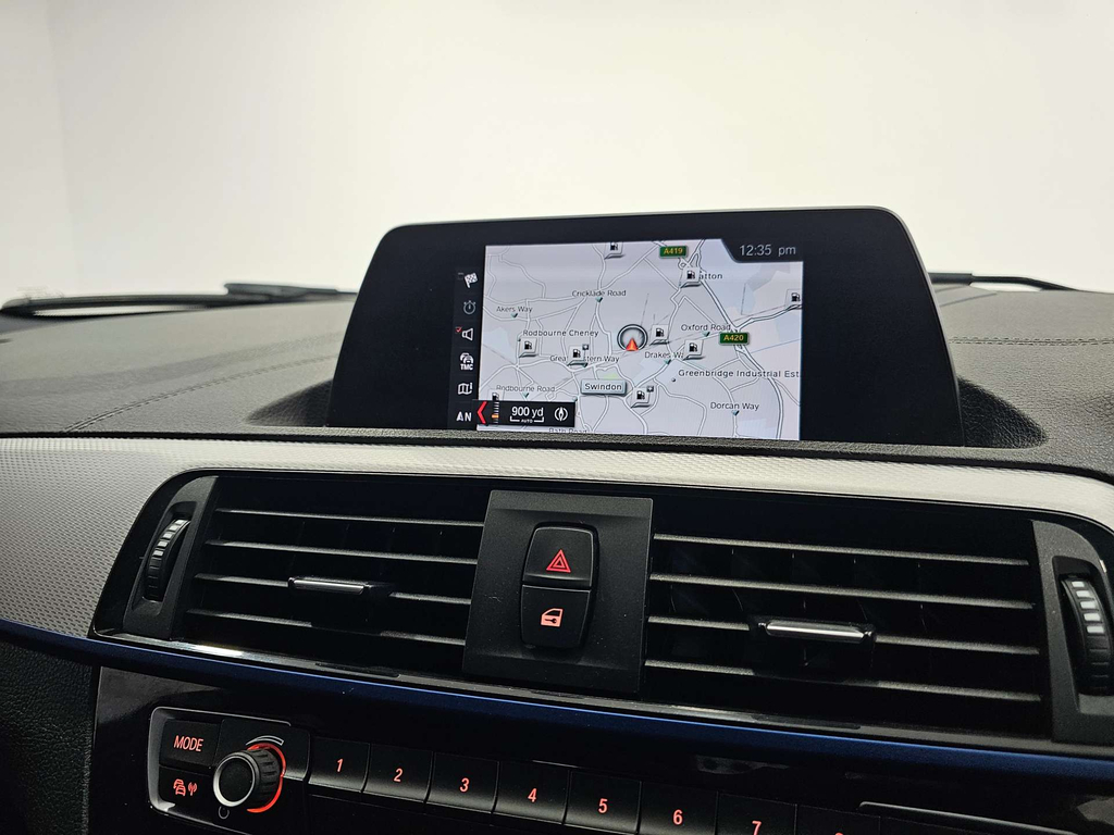 BMW 1 Series 118I M Sport Shadow Edition RV18VUS  #2