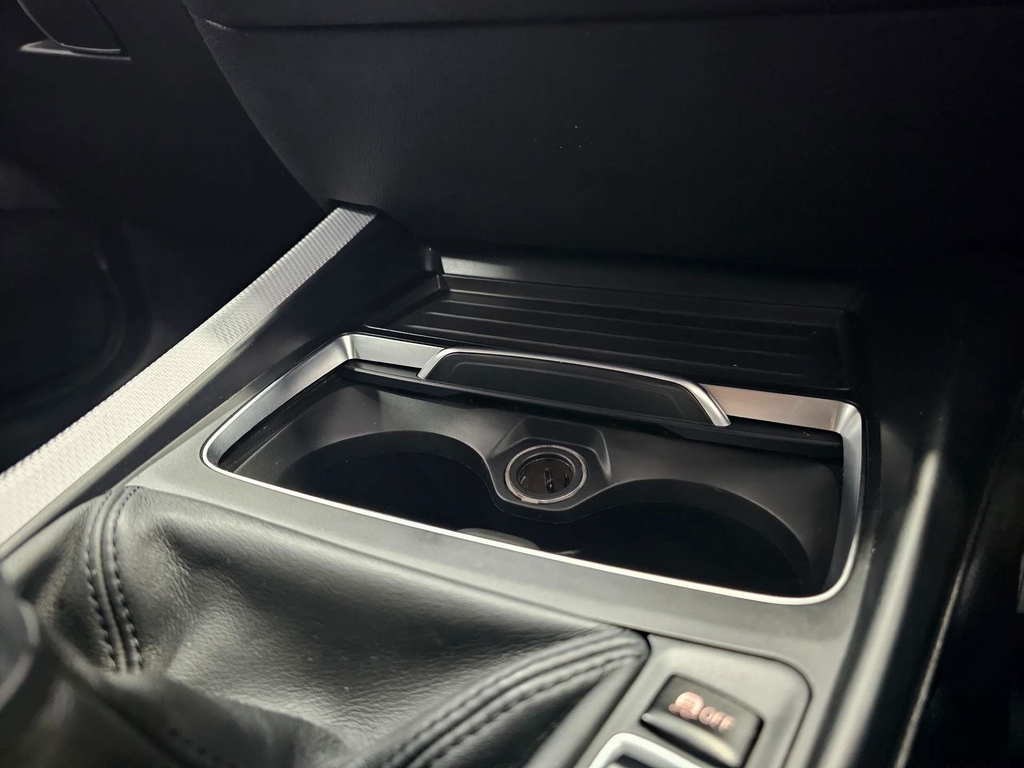 BMW 1 Series Se Black #35