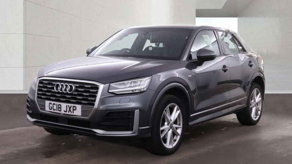 Audi Q2 S Line Tfsi  #2
