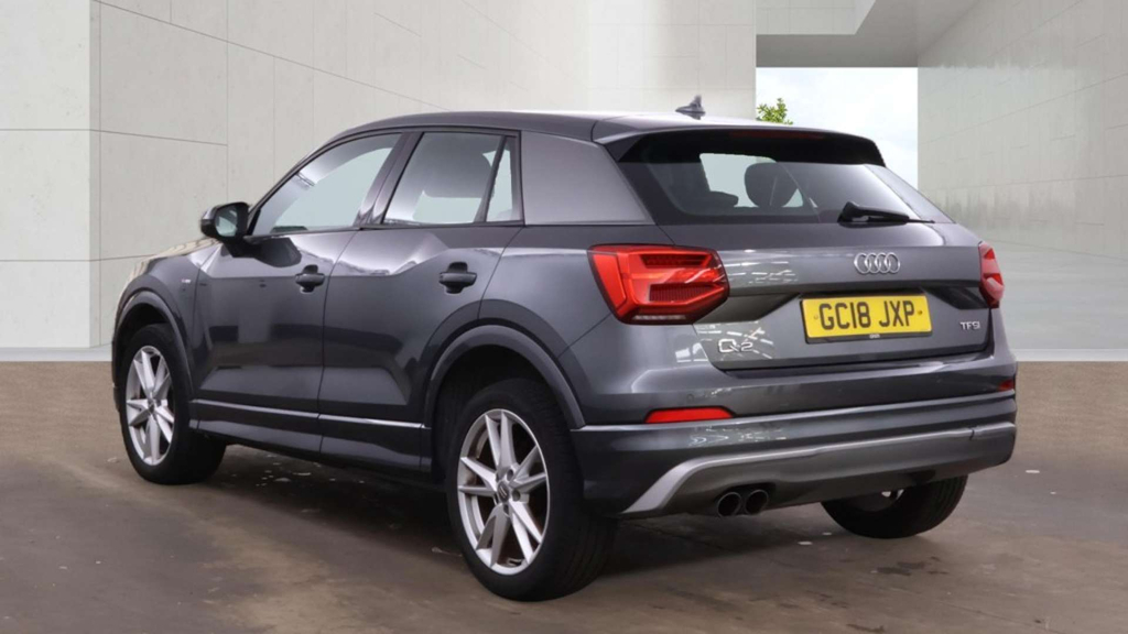Audi Q2 S Line Tfsi  #3