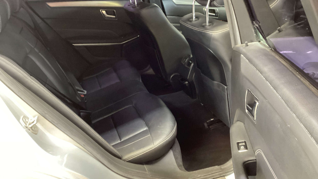 Mercedes-Benz E Class  White #8