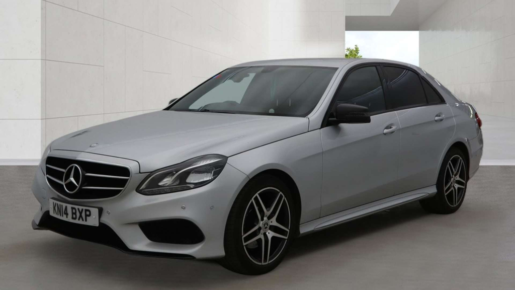 Mercedes-Benz E Class Amg Sport Cdi  #2