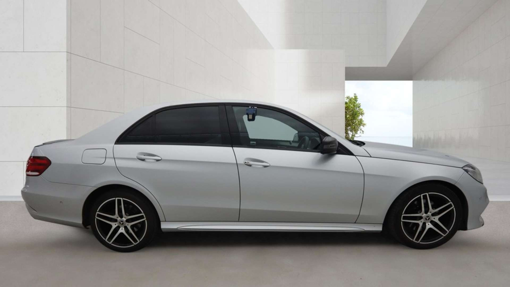Mercedes-Benz E Class Amg Sport Cdi  #5