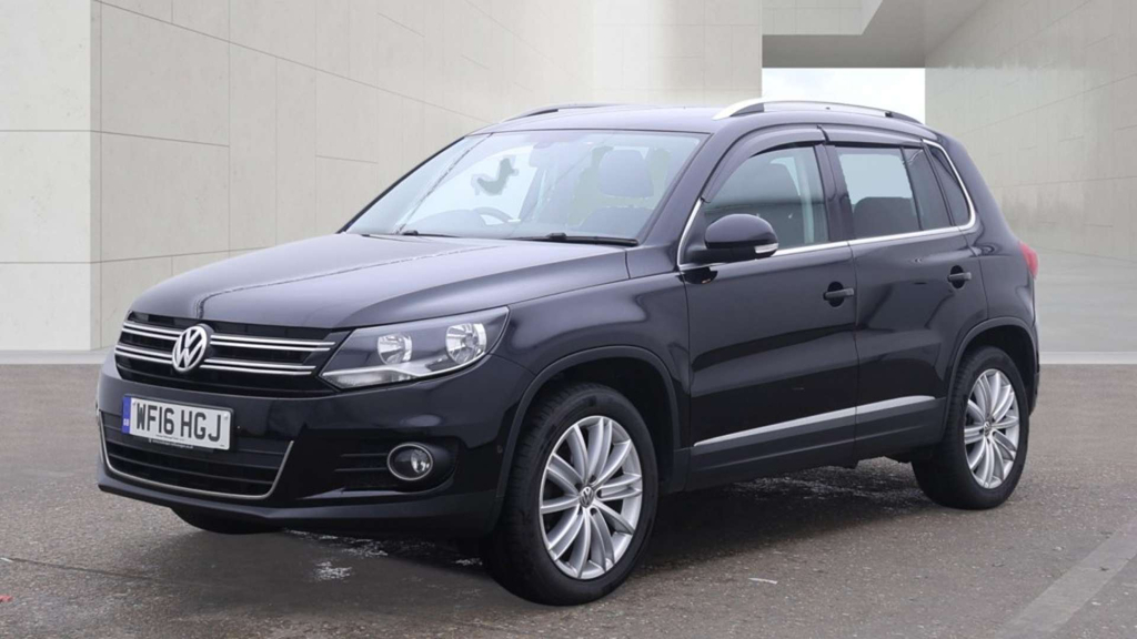 Volkswagen Tiguan Match Edition Tdi Bluemotion Technology 4Motion Se  #2