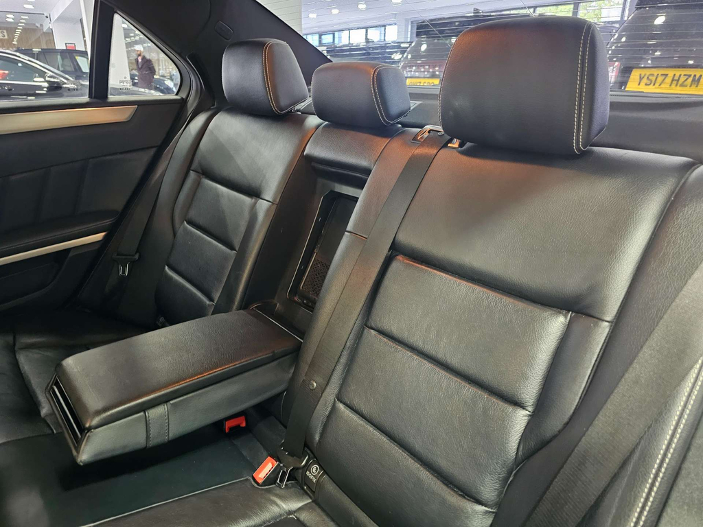 Mercedes-Benz E Class E350 Cdi Blueefficiency Ss Silver #49