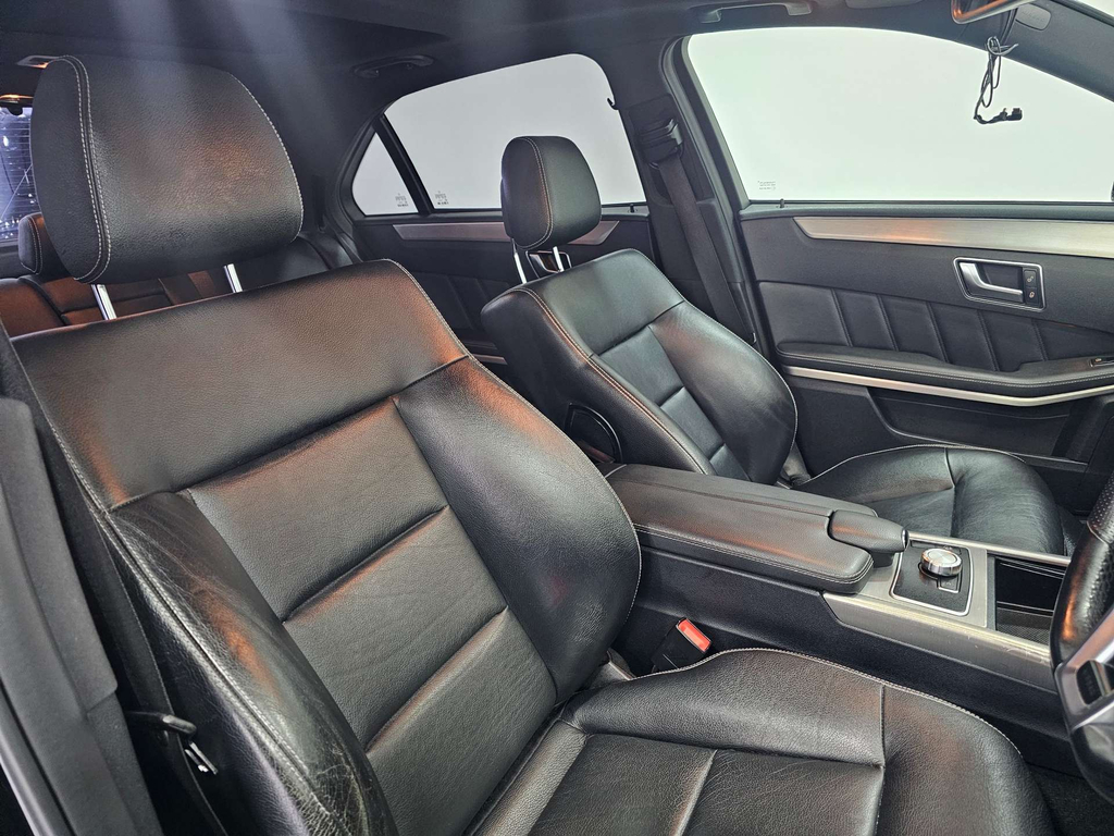 Mercedes-Benz E Class Sport Cgi Blueefficiency #3