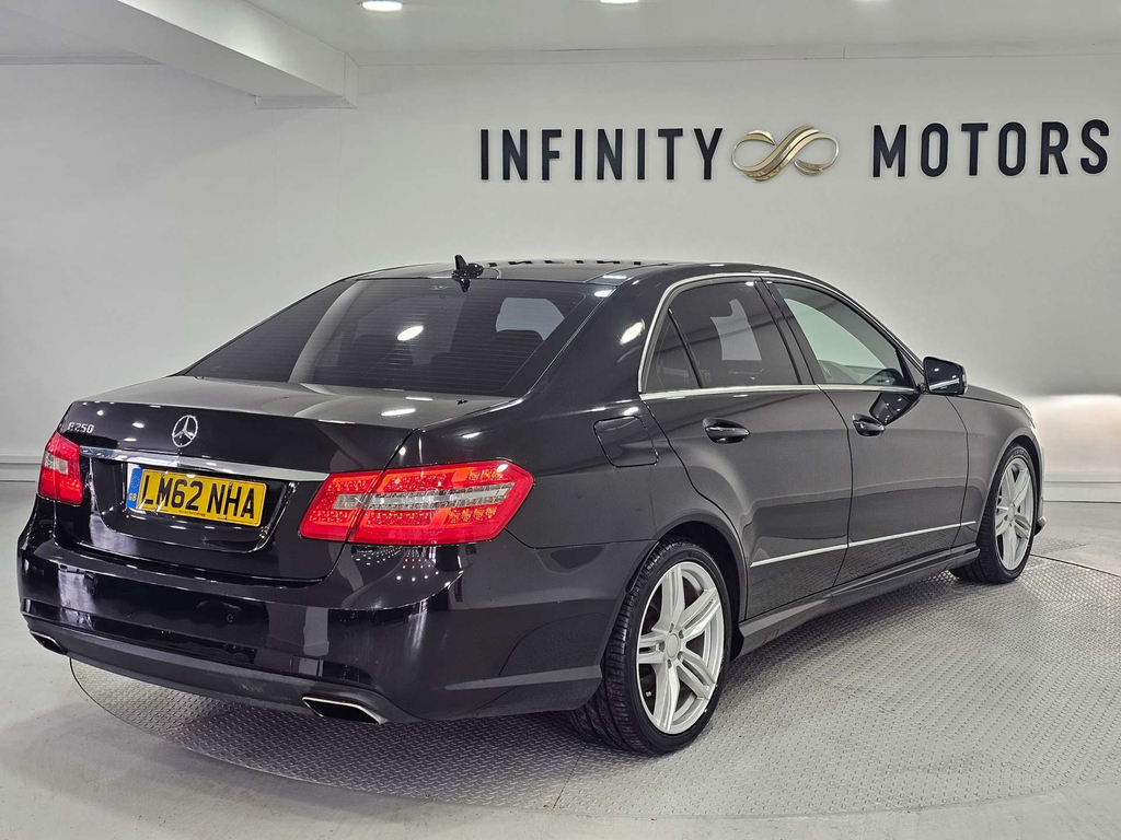 Mercedes-Benz E Class E350 Cdi Blueefficiency Ss Silver #19