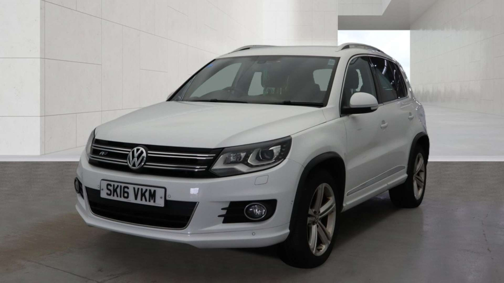 Volkswagen Tiguan R-line Edition Tdi Bluemotion Technology 4Motion 4 SK16VKM #2