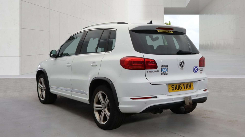 Volkswagen Tiguan R-line Edition Tdi Bluemotion Technology 4Motion 4 SK16VKM #3