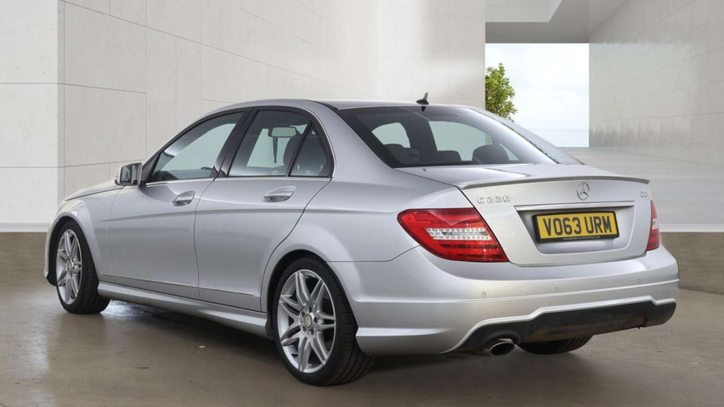Mercedes-Benz C Class Amg Sport Cdi Blueefficiency #3