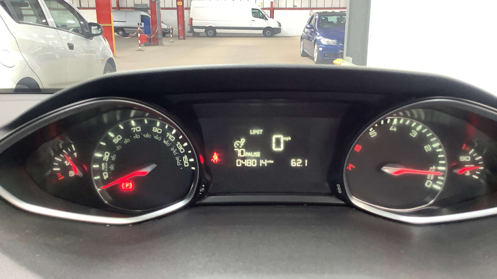 Peugeot 308 Active Grey #10