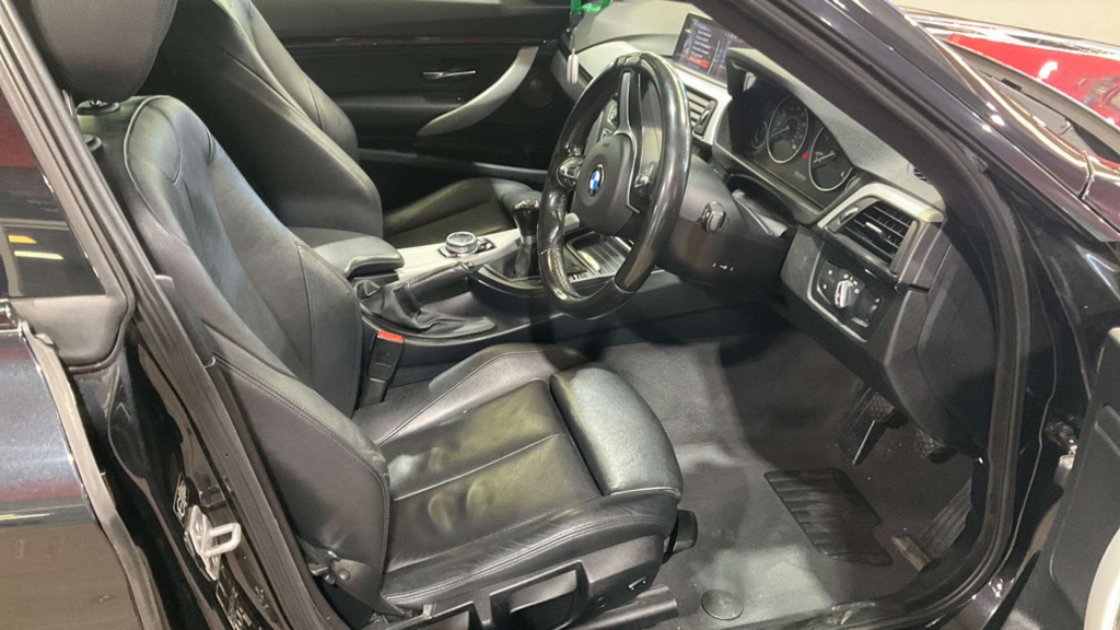BMW 3 Series 320D Se  #9