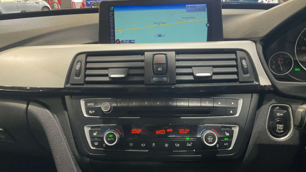 BMW 3 Series 320D Se  #11