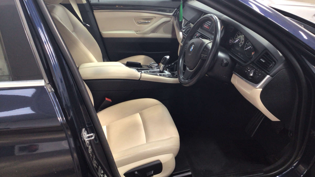BMW 5 Series Diesel Blue #9