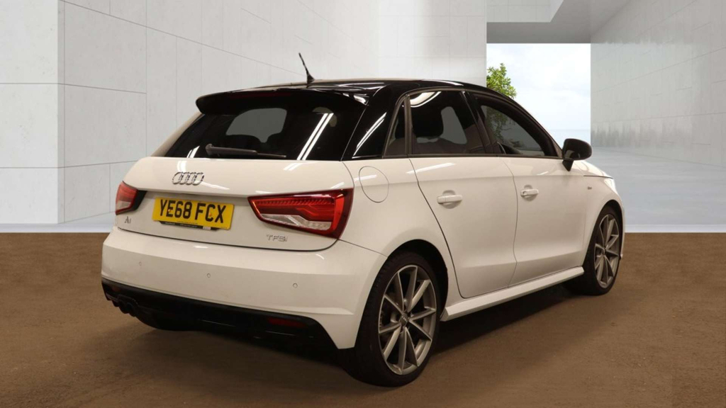 Audi A1 Sportback Tfsi Black Edition Nav  #4