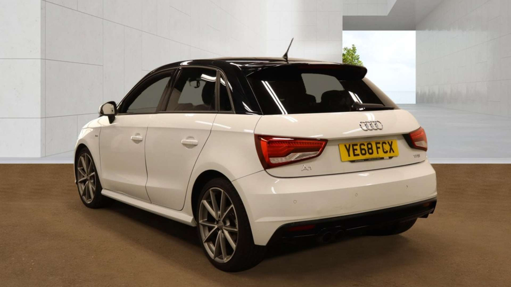 Audi A1 Sportback Tfsi Black Edition Nav  #3