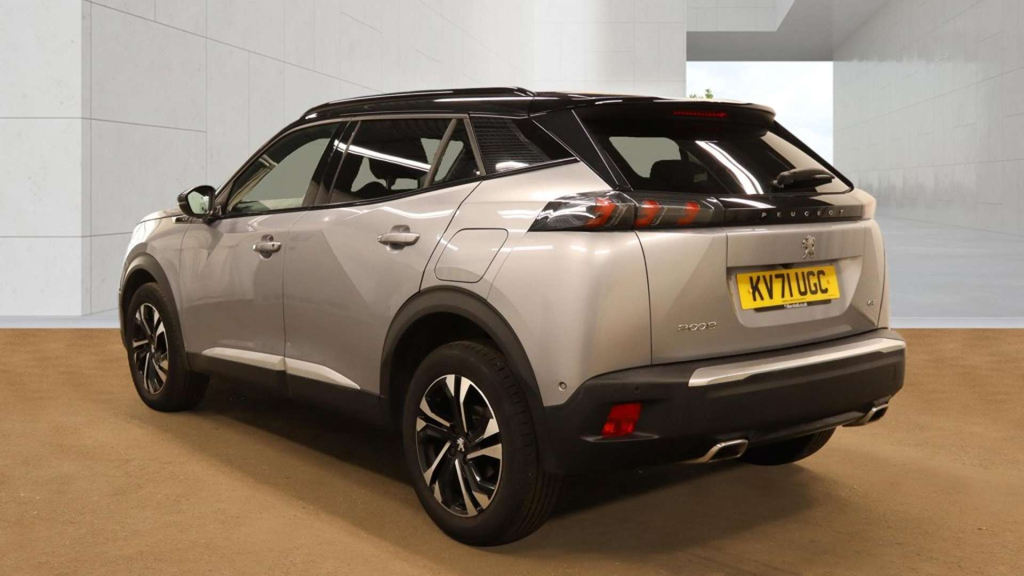 Peugeot 2008 Gt Puretech Ss Grey #3