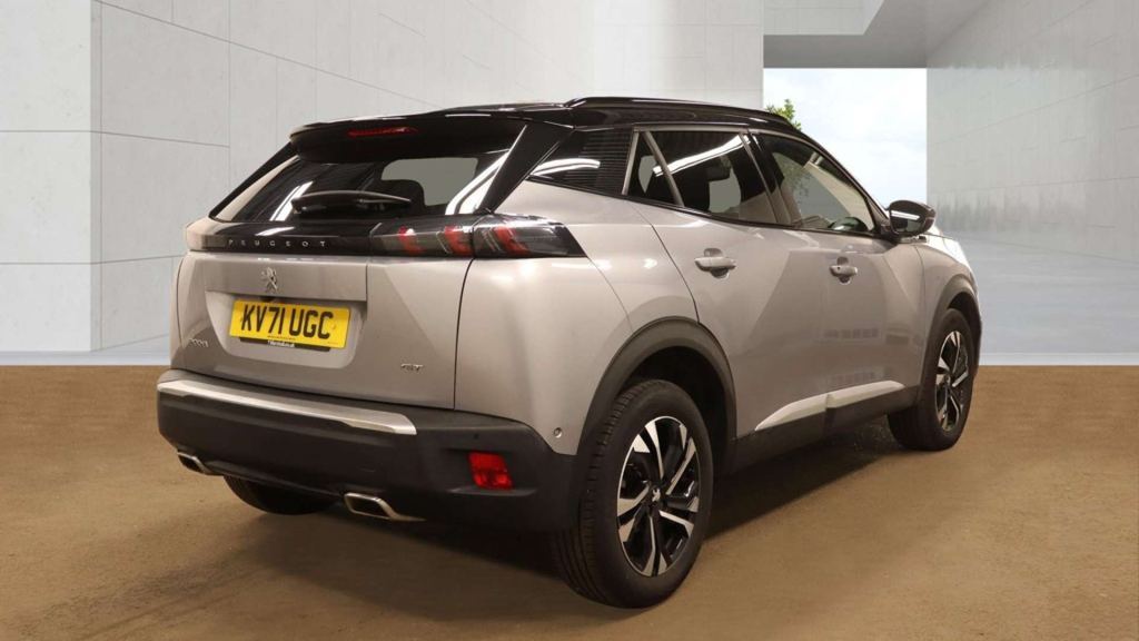 Peugeot 2008 Gt Puretech Ss Grey #4
