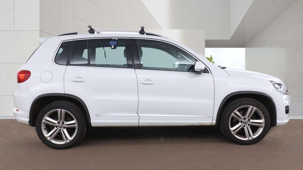 Volkswagen Tiguan R-line Edition Tdi Bluemotion Technology 4Motion 4 White #5