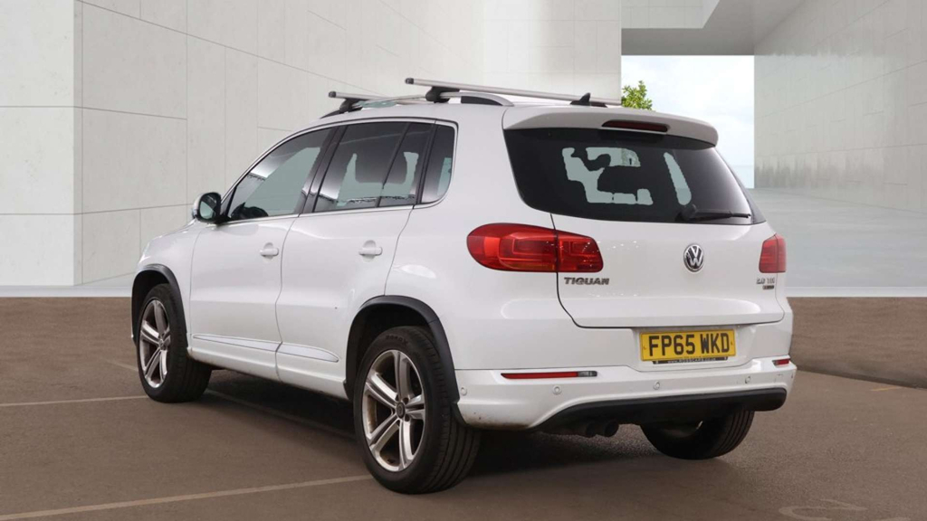 Volkswagen Tiguan R-line Edition Tdi Bluemotion Technology 4Motion 4 White #3