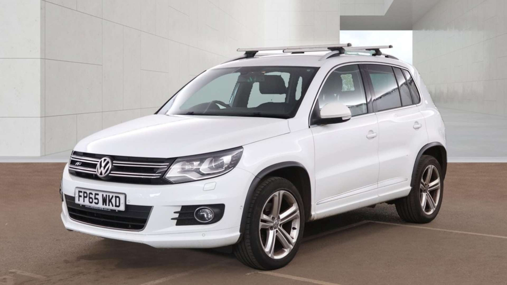 Volkswagen Tiguan R-line Edition Tdi Bluemotion Technology 4Motion 4 White #2