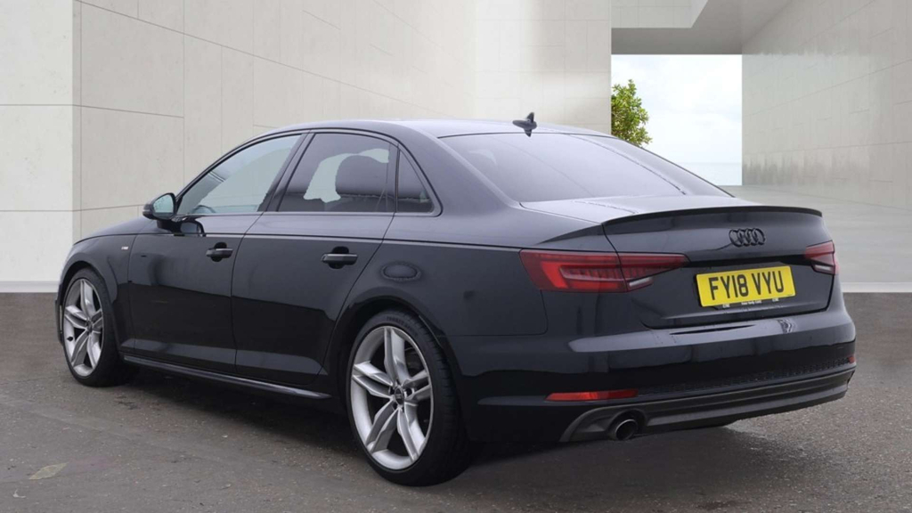 Audi A4 Black Edition Tfsi Black #3