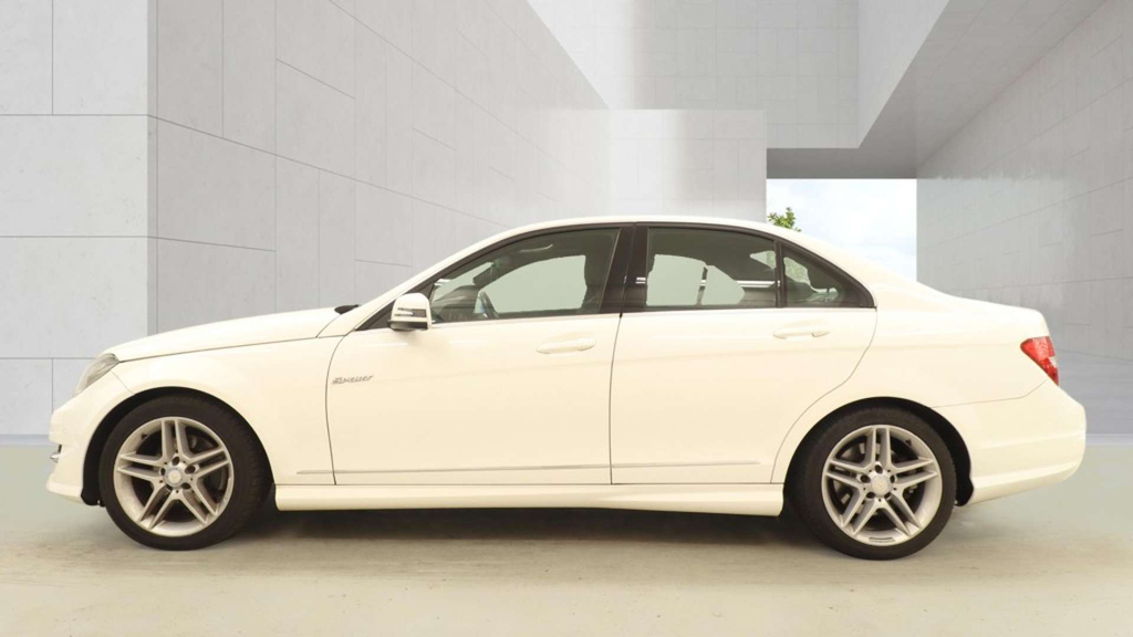 Mercedes-Benz C Class Amg Sport Cdi Blueefficiency  #6