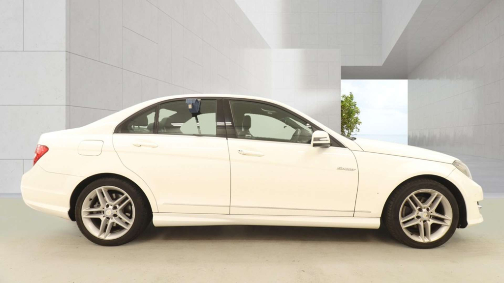 Mercedes-Benz C Class Amg Sport Cdi Blueefficiency  #5
