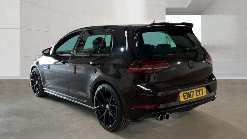 Volkswagen Golf Gtd Tdi Black #3