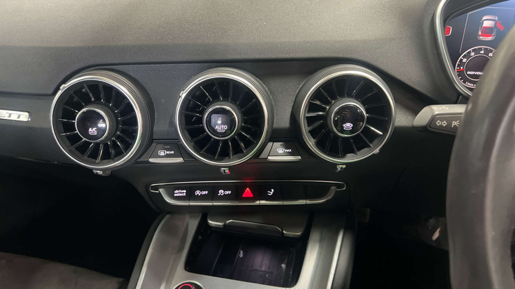 Audi TT 2.0T Fsi Quattro S Line S Tronic White #13