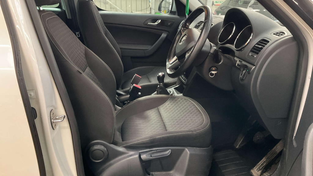 Skoda Yeti Se Drive Grey #9