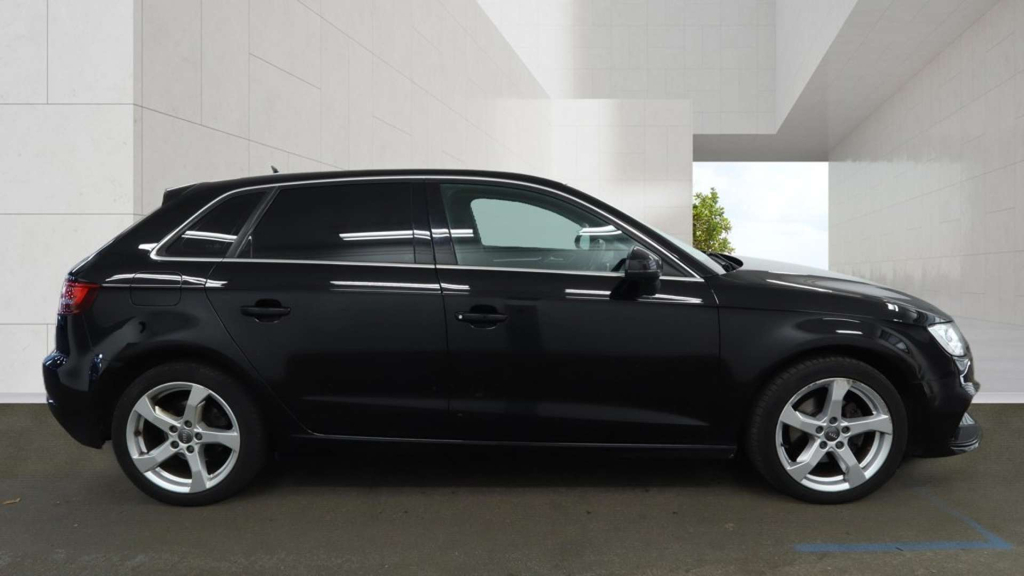 Audi A3 Sportback 35 Tfsi Sport  #5