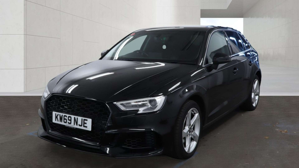 Audi A3 Sportback 35 Tfsi Sport  #2