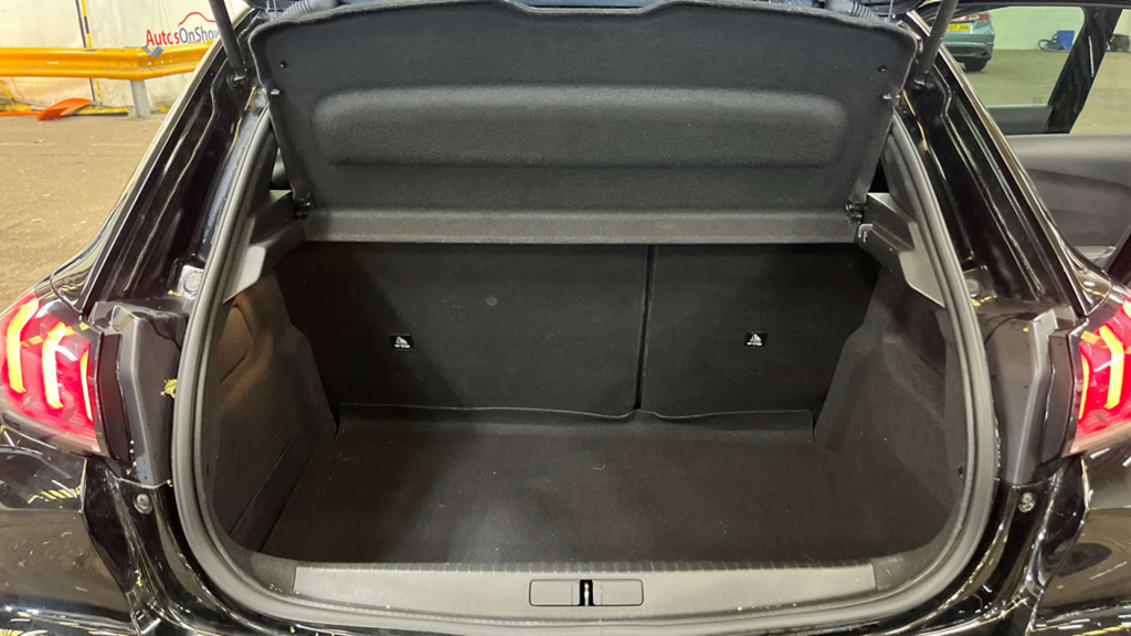 Peugeot 208 1.2 Puretech Active Premium Grey #7