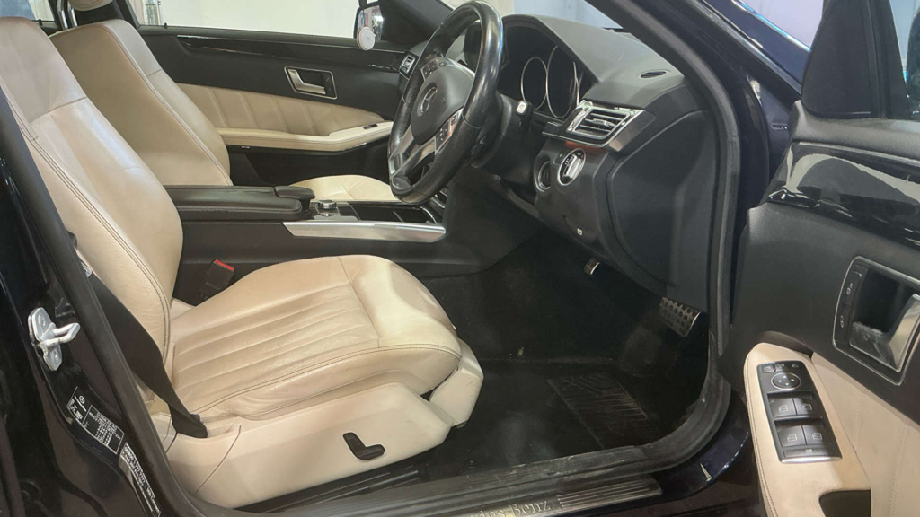 Mercedes-Benz E Class Convertible 3.0 E350d V6 Amg Line Edition Cabriole Silver #9