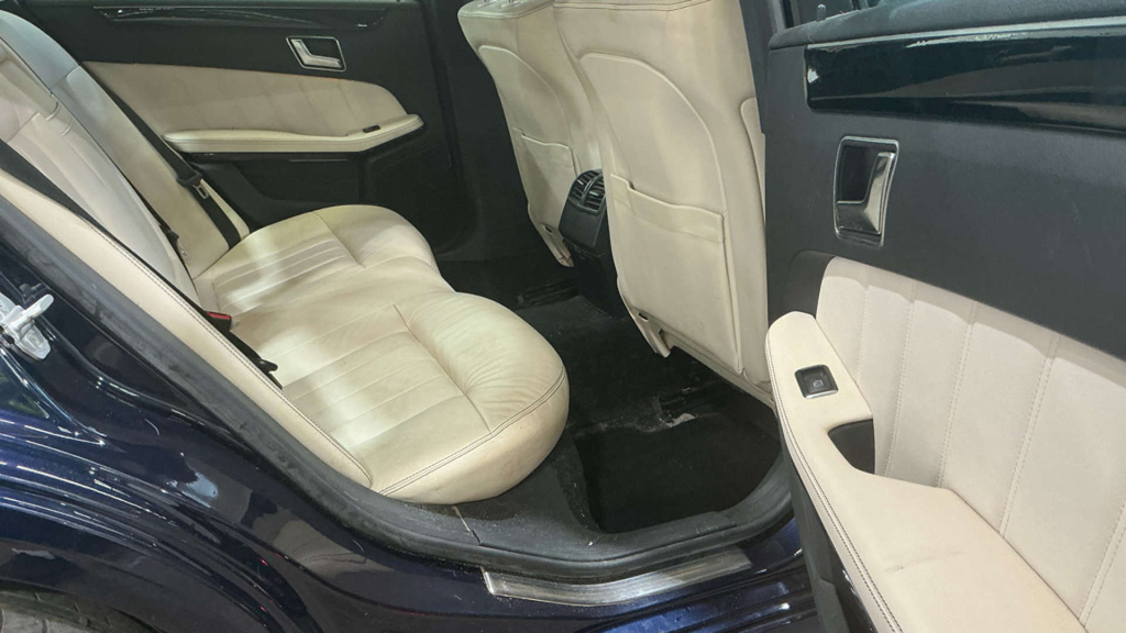 Mercedes-Benz E Class Convertible 3.0 E350d V6 Amg Line Edition Cabriole Silver #8