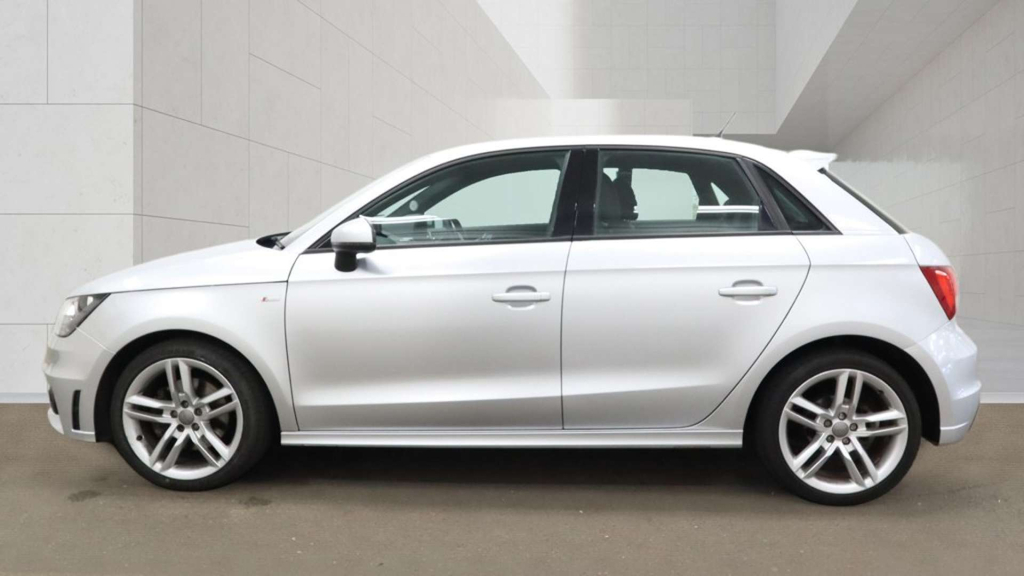Audi A1 Sportback Tfsi S Line Silver #6