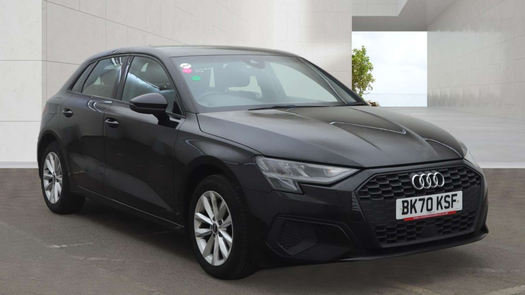 Audi A3 A3 Sportback 40 Tfsi S Line Quattro Red #1