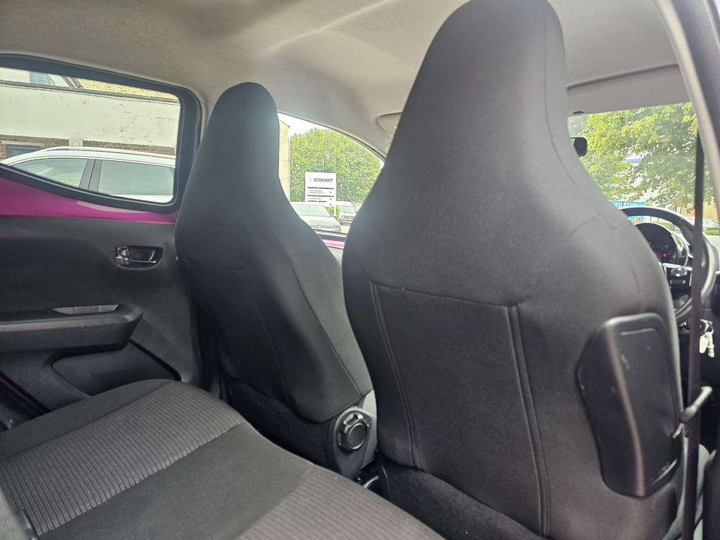 Toyota Aygo X X-press White #11