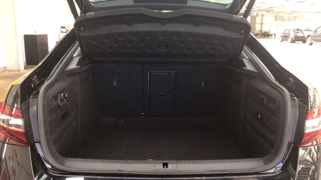 Skoda Superb 1.6 Tdi Cr Se Grey #7