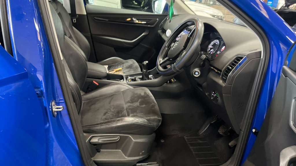 Skoda Karoq Tsi Edition Grey #9
