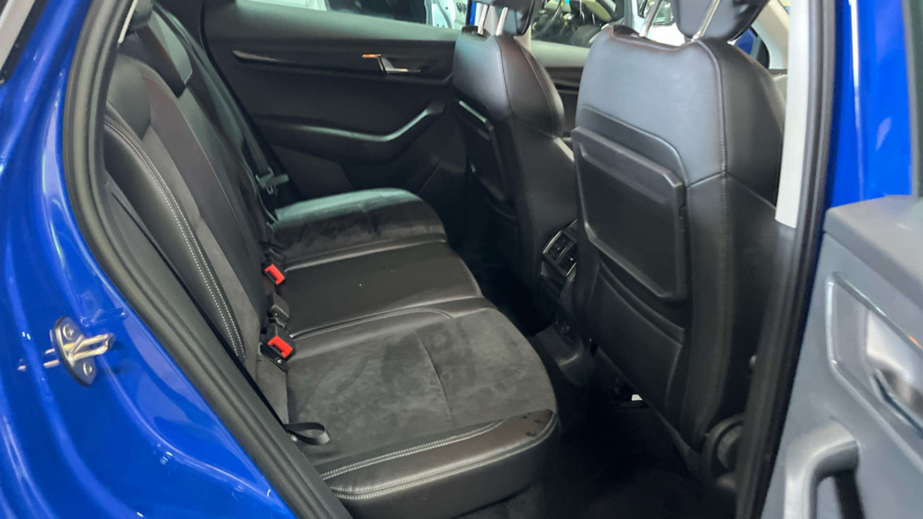 Skoda Karoq Tsi Edition Grey #8