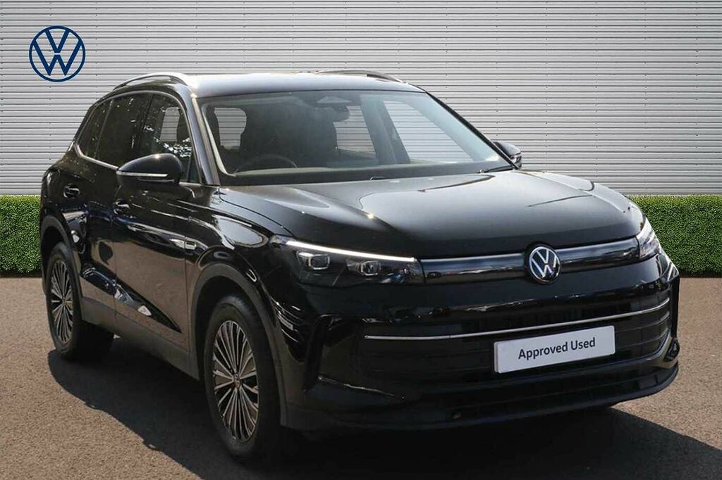 Volkswagen Tiguan 1.5 Etsi 150 Match Dsg Black