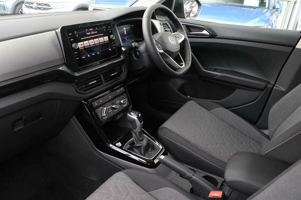 Volkswagen T-Cross 1.0 Tsi 115 Match Dsg Black #2