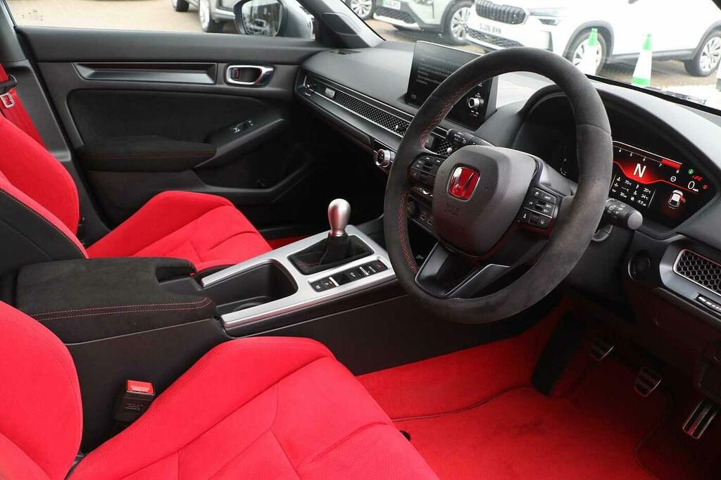 Honda Civic 2.0 Vtec Turbo Type R Black #6