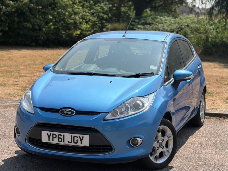 Ford Fiesta 1.4 Zetec Hatchback YP61JGY Blue #2