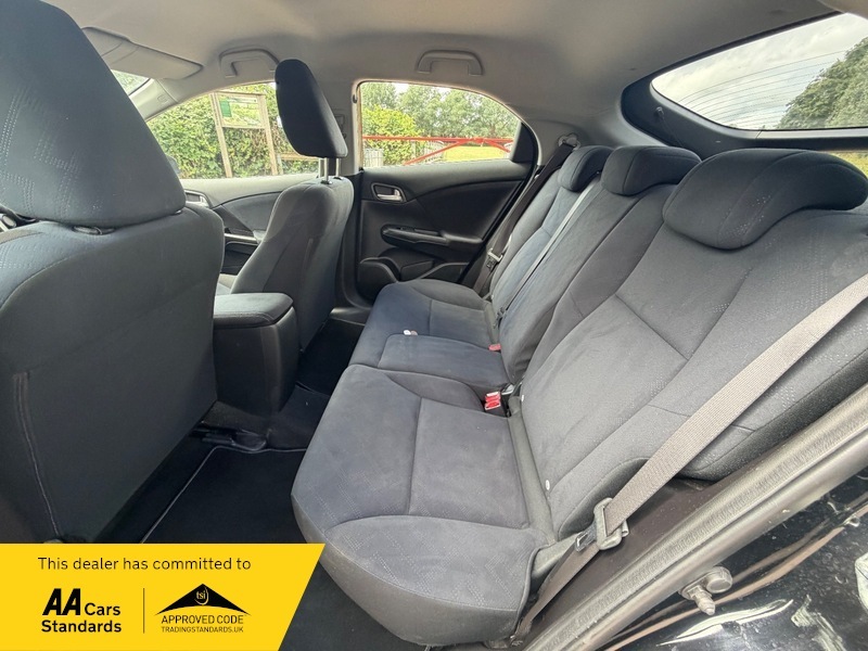 Honda Civic Estate 1.6 I-dtec Black Edition Tourer Euro 5 Ss Black #32